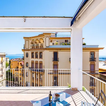 Chiave Di Fuga By Napoliapartments Appartamento Napoli