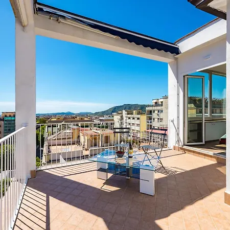 Apartment Chiave Di Fuga By Napoliapartments
