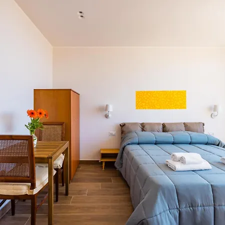 Apartment Chiave Di Fuga By Napoliapartments